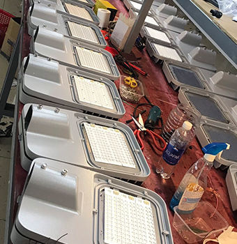 đèn đường BRP 371